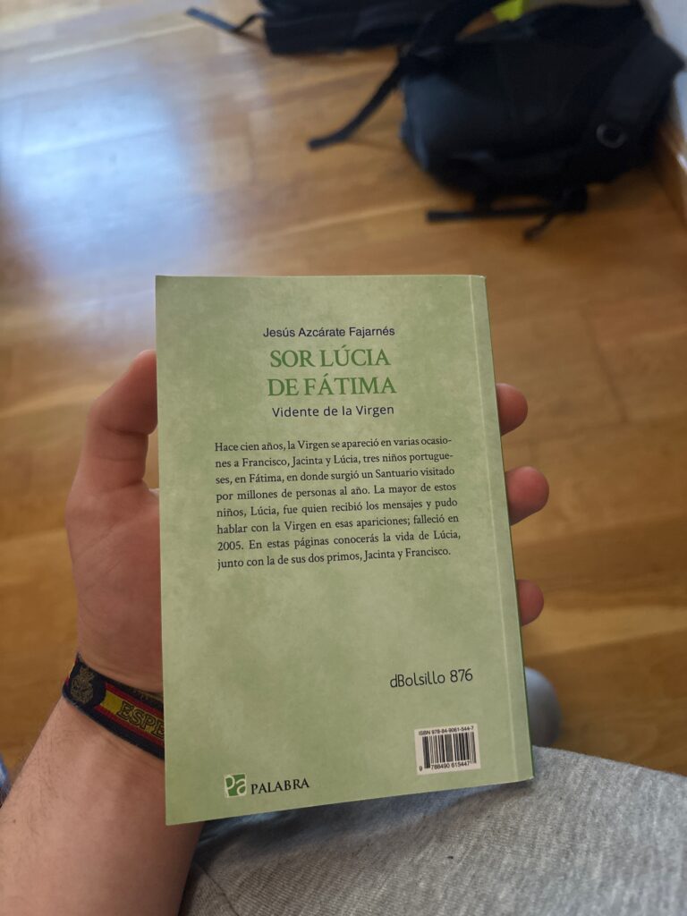 Libro Sor Lucia de Fatima de Jesus Azcarate reseña y reflexion Vidas Santas Contraportada